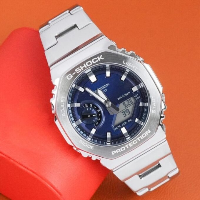 Montre G-SHOCK GM-2110D-2BDR - Unisexe - Heure Mondiale, Chronomètre 1/100s, 20 ATM, 3 Ans Batterie - Résine/Acier Inox - Noir - GM-2110D-2BDR