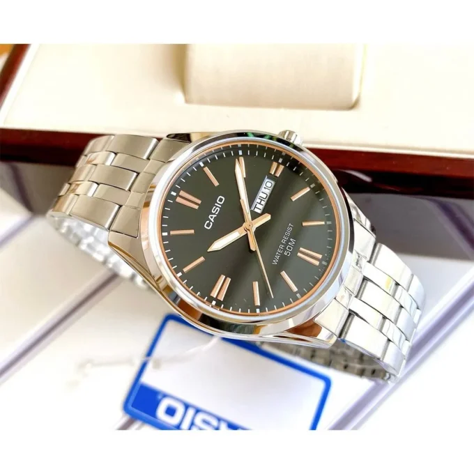 Montre Casio Homme - Bracelet Gris En Acier Inoxydable - Résistante À L'Eau - 12 Mois De Garantie - Mtp-1335D-1A2Vdf