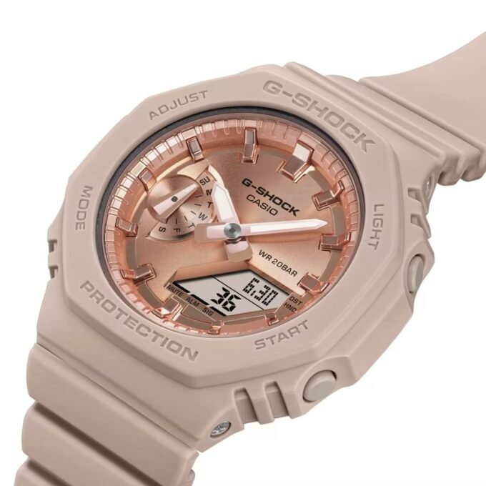 Montre Analogique-Digitale - G-Shock - Femme - Résistante aux Chocs, Étanche 20 ATM, Design Octogonal, Éclairage LED - Résine Renforcée Carbone - Rose Doré - GMA-S2100MD-4ADR