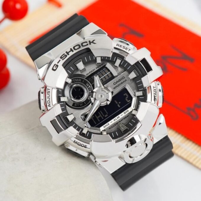 Montre Classique GM-700-1ADR - Résine Bio-sourcée, Résistance 200m, Chronomètre, Alarmes - Bracelet Résine - Noir - GM-700-1ADR