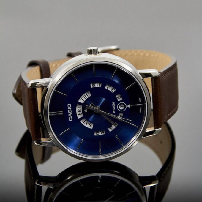 montre homme casio mtp b135l 2avdf bracelet en cuir marron affichage analogique résistant à l'eau