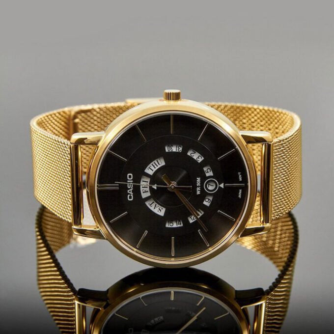 montre homme casio mtp b135mg 1avdf bracelet en acier inoxydable or affichage analogique résistant à l'eau