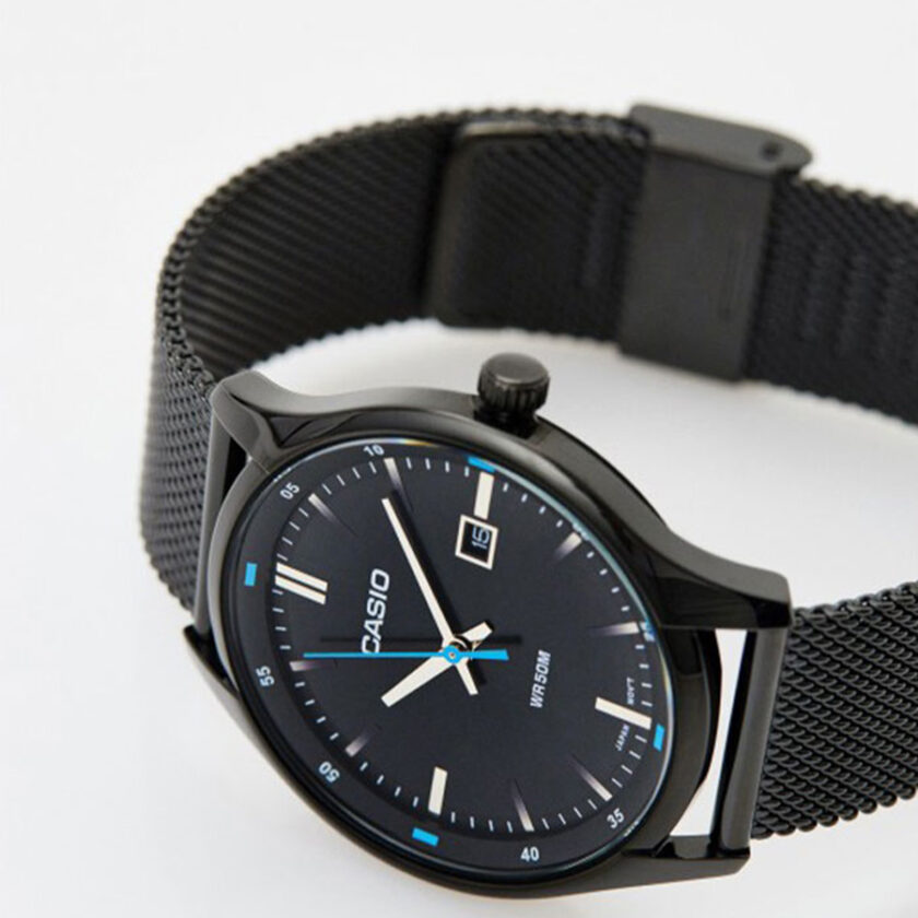montre classique casio homme analogique, résistante à leau, design Élégant, index gradués acier inoxydable noir mtp e710mb 1avdf