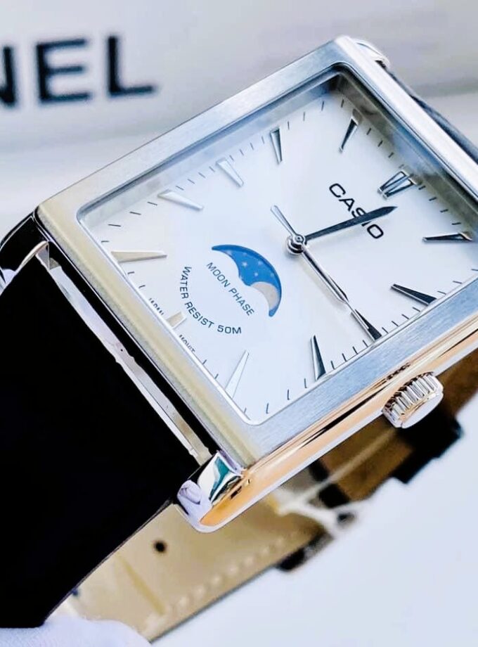 montre homme casio mtp m105l 7avdf bracelet en cuir noir cadran carré affichage analogique résistant à l'eau