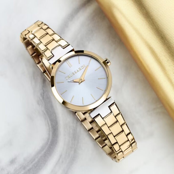 Montre Femme Trussardi Loud - Acier inoxydable, Cadran rond blanc 30mm, Bracelet bi-couleur doré, Résistante 50 Mètres - R2453164507