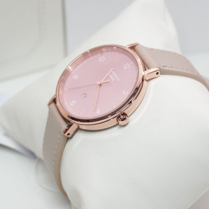 Montre CASIO - Femme - Couleur du boîtier Rose - Analogique - Verre saphir - SHE-4562PGL-4AUDF - Verre Saphir