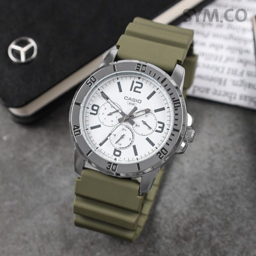 montre homme casio mtp vd300 3budf bracelet en résine affichage analogique chronographe résistant à l'eau