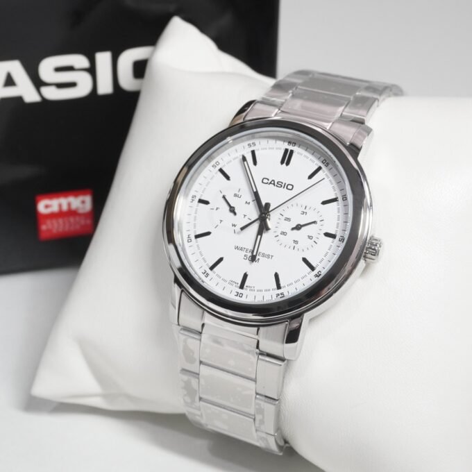 Montre Classique Homme Casio MTP-E335D-7EVDF – Acier Inoxydable, Bracelet Métal, Cadran Blanc, Étanche – Référence MTP-E335D-7EVDF